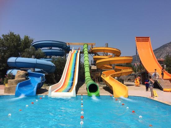 The Grand Üçel Su Parkı